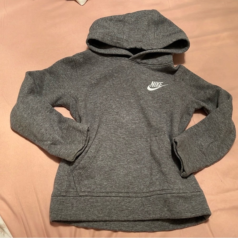 Nike sweatshirt